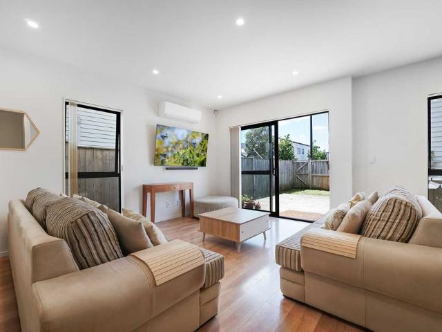 House for rent in Kauri Flats, Papakura