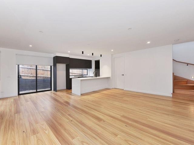 Townhouse for rent in Camerons Creek, Victoria
