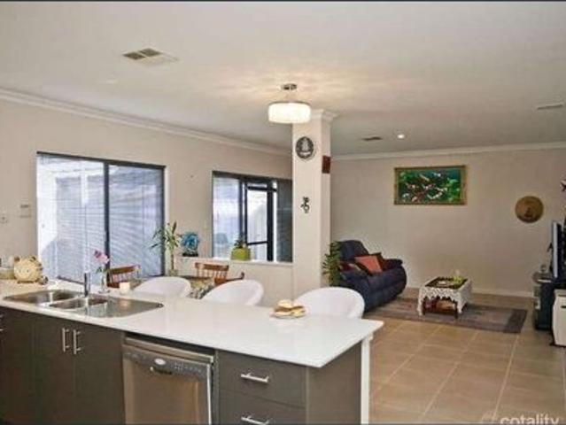 House for rent in Canning Vale, Western Australia