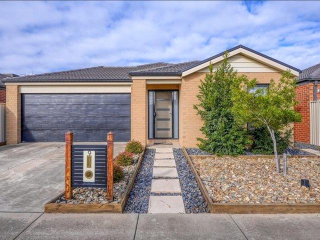 House for rent in Kialla, Victoria