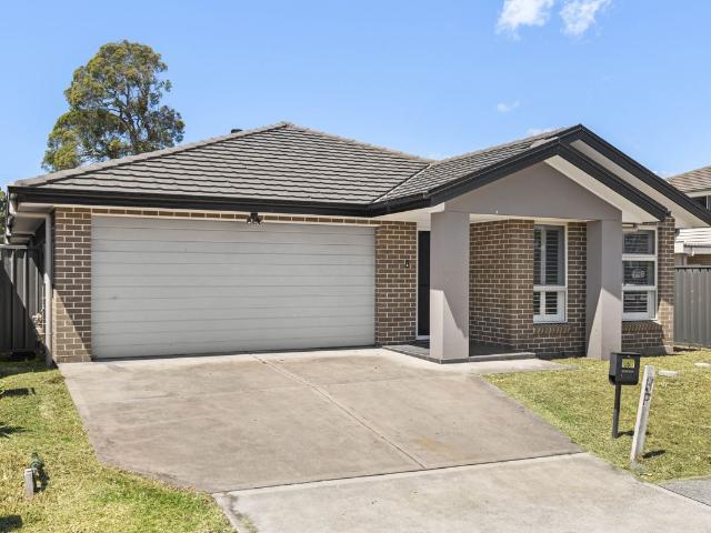 House for sale in Hamlyn Terrace, New South Wales