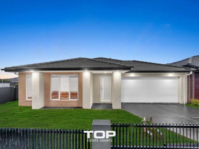 House for sale in Clyde, Victoria