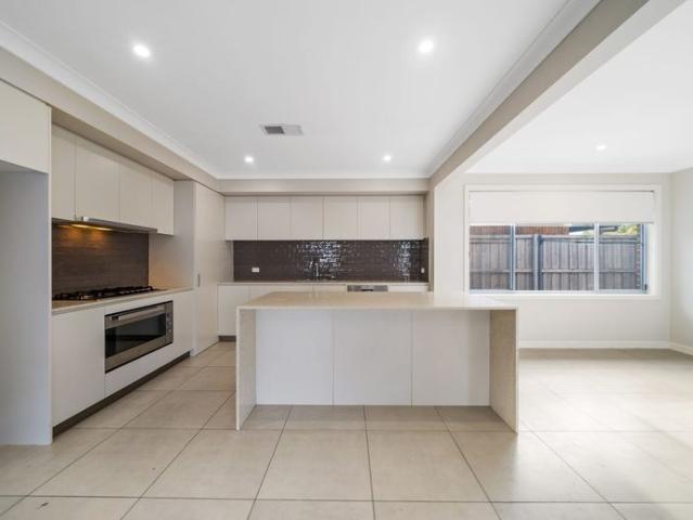 House for rent in Edmondson Park, Sydney