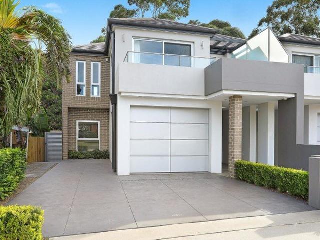Duplex for rent in Sydney, New South Wales