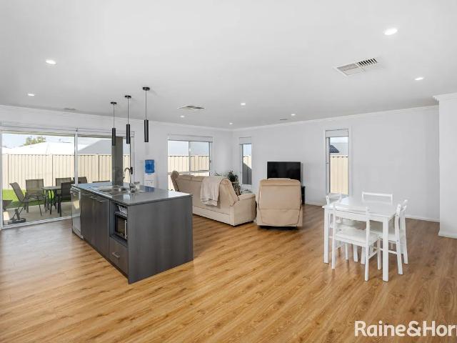 House for rent in Boorooma, Wagga Wagga City Council
