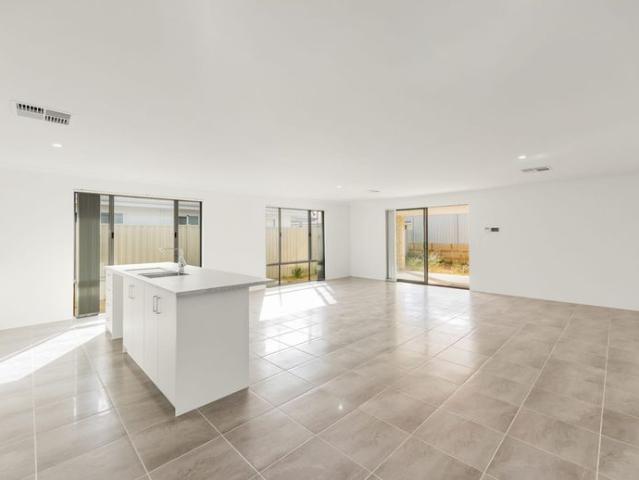 House for rent in Golden Bay, Western Australia