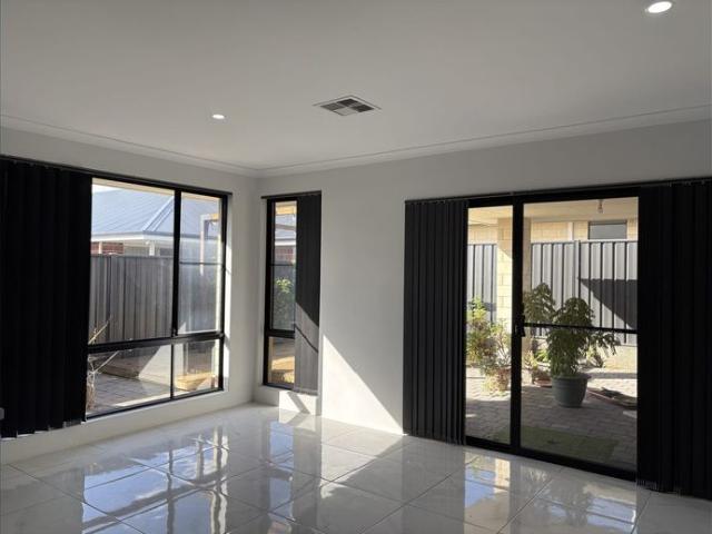 House for rent in Midvale, Western Australia