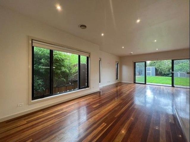 Townhouse for rent in Camerons Creek, Victoria
