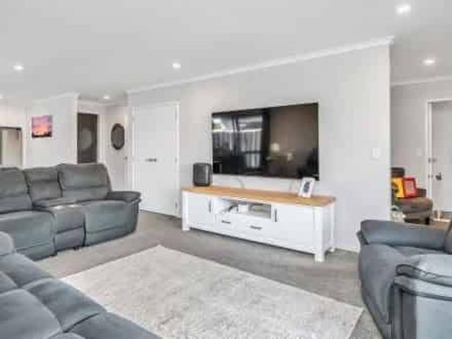 House for rent in Rolleston, Canterbury