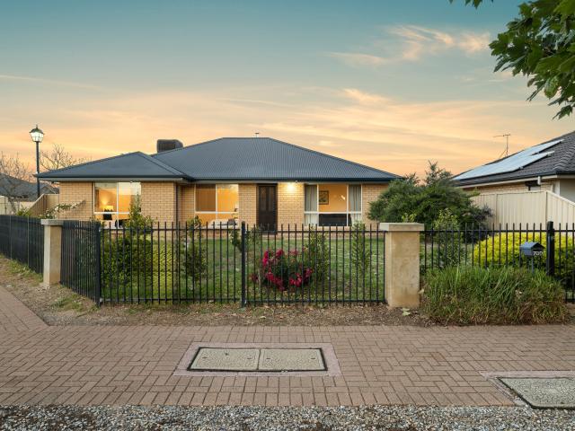 House for sale in City Of Onkaparinga, Horseshoe Creek