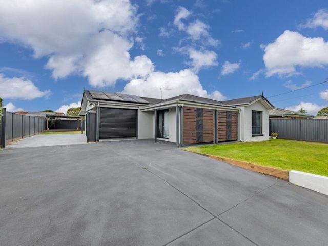 House for rent in Bellmere, Greater Brisbane