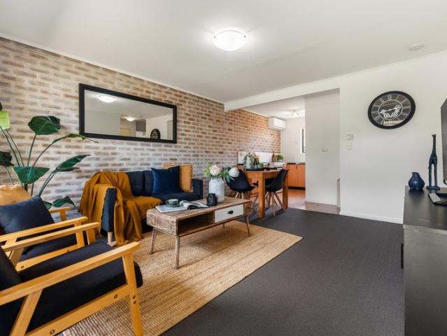 Townhouse for rent in Toombul, Queensland