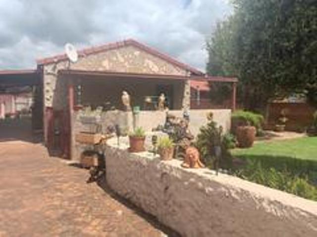 House for sale in Waterkloof, Gauteng