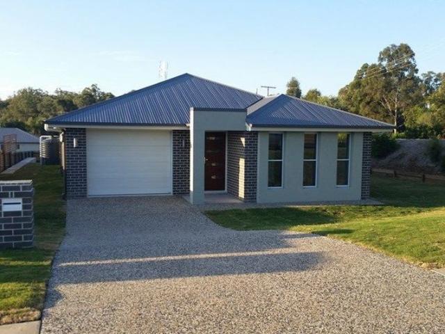 House for rent in Crows Nest, Queensland