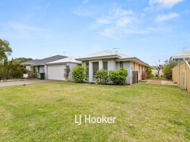 House for rent in Broadwater, Western Australia