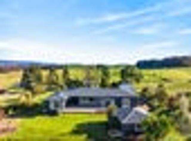 House for sale in Crownthorpe