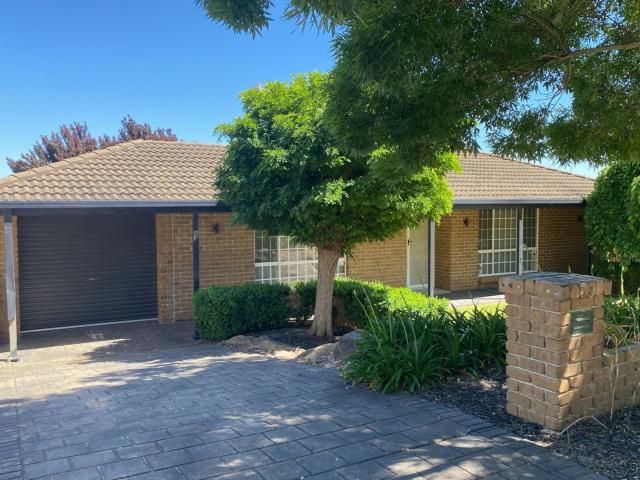 House for rent in Craigmore, Adelaide