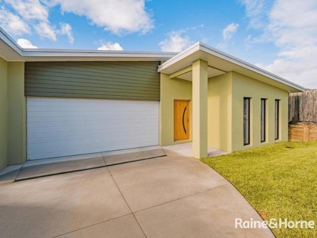 Duplex for rent in Thrumster, New South Wales