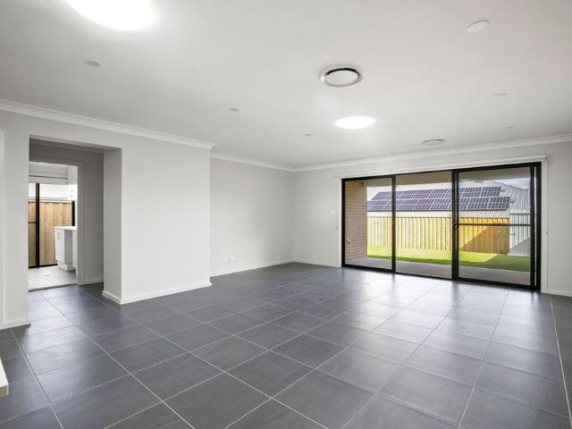 House for rent in Manchester Square, New South Wales