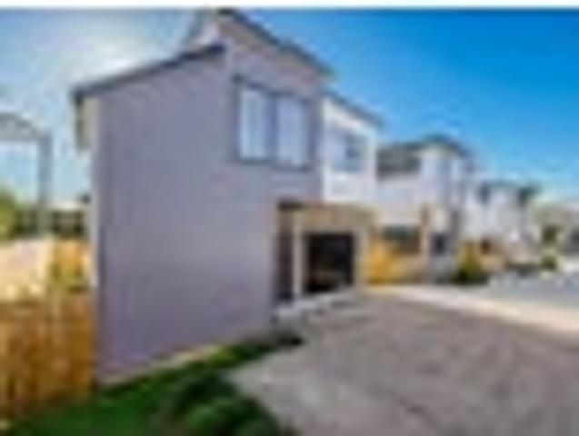 House for sale in Manurewa, Oroua County