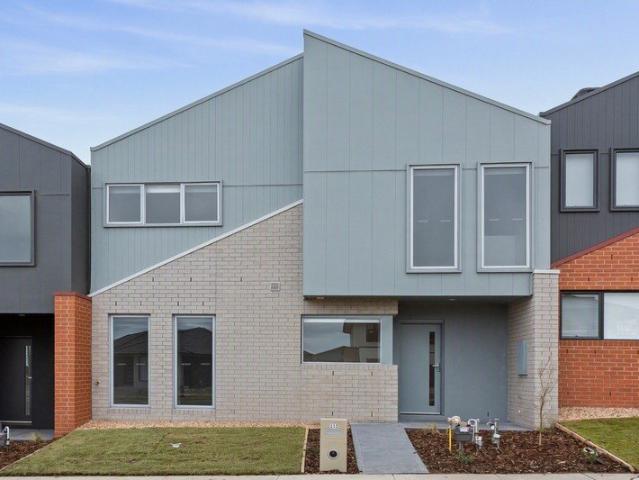 Townhouse for rent in Camerons Creek, Victoria