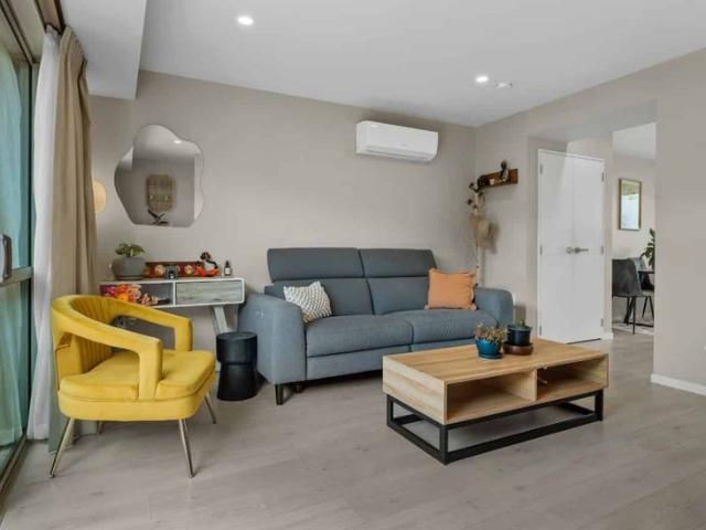 Townhouse for rent in New Windsor, Whau