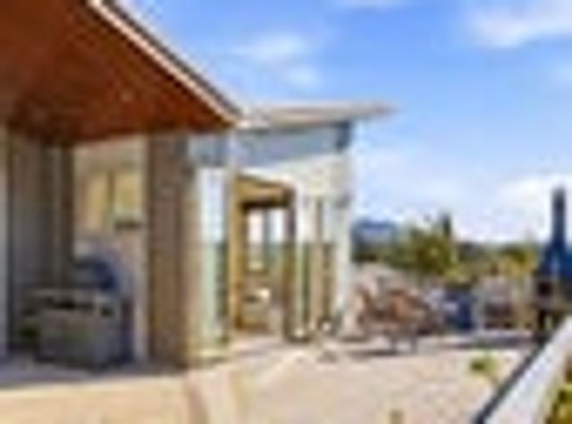 House for sale in Otakou
