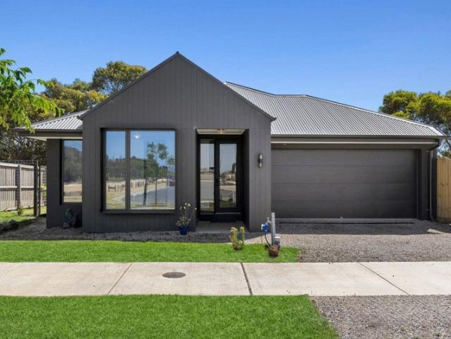 House for rent in St Leonards, Victoria