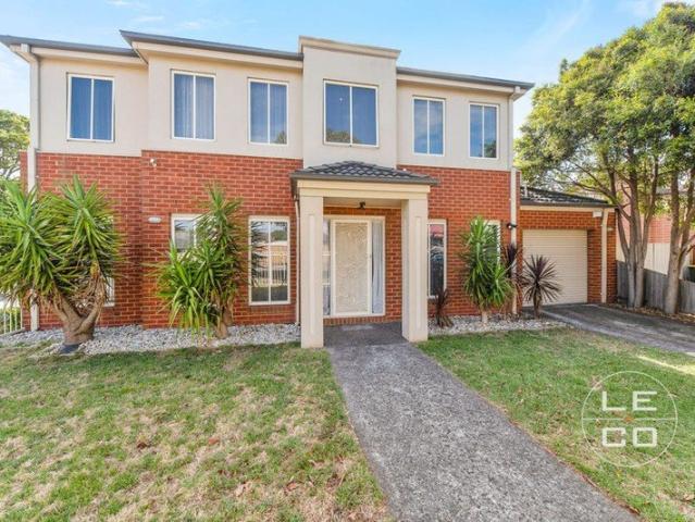 Townhouse for sale in Frankston, Melbourne