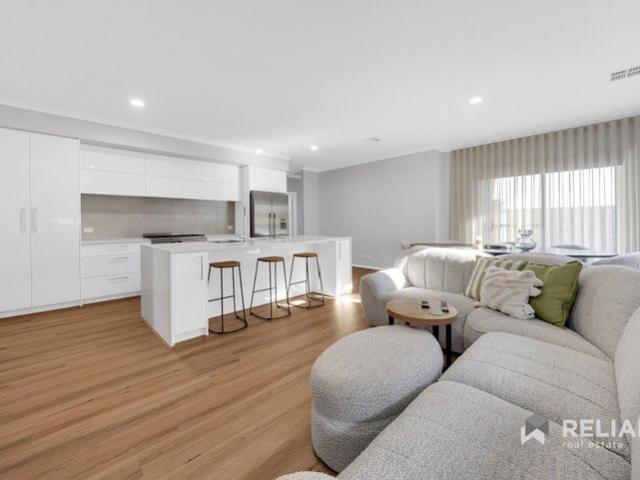 House for sale in Alamora, Melbourne