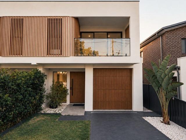 Duplex for rent in Sydney, New South Wales