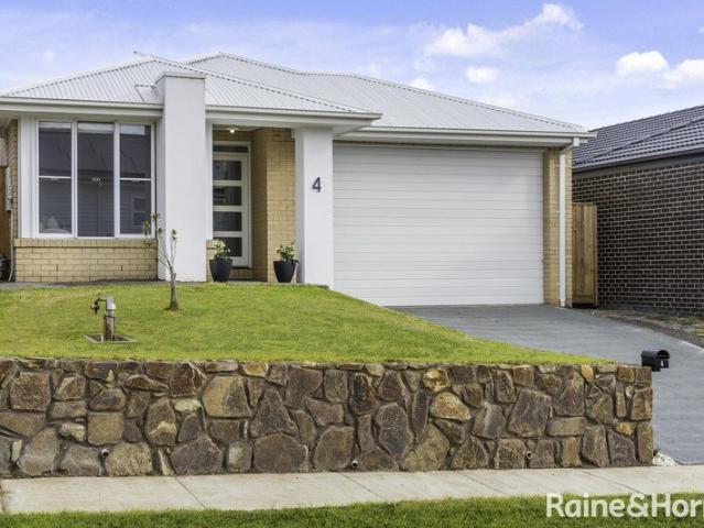 House for sale in Gisborne, Victoria