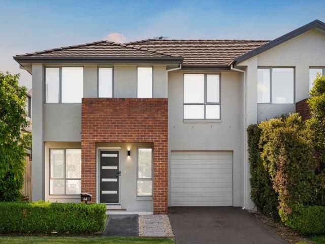 Duplex for rent in Sydney, New South Wales