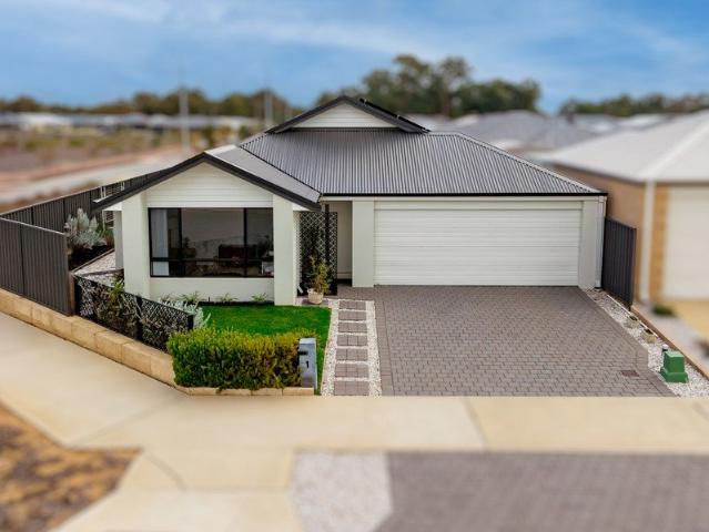 House for sale in Parklands, Western Australia