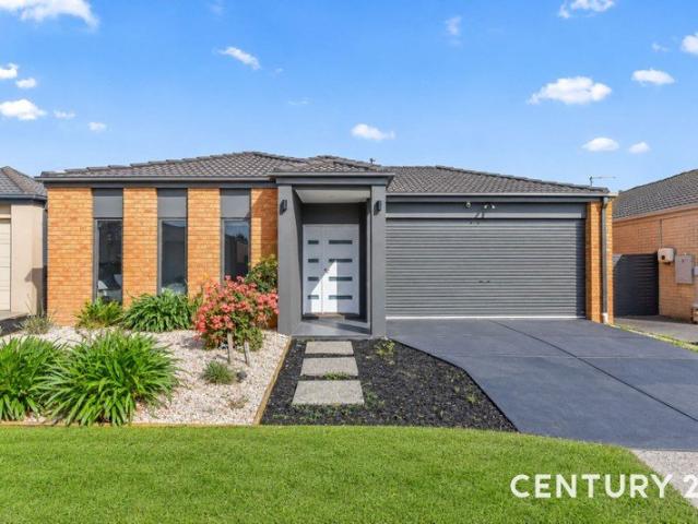 House for sale in Marriott Waters Estate, Melbourne