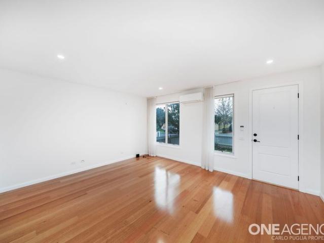 Townhouse for rent in Camerons Creek, Victoria