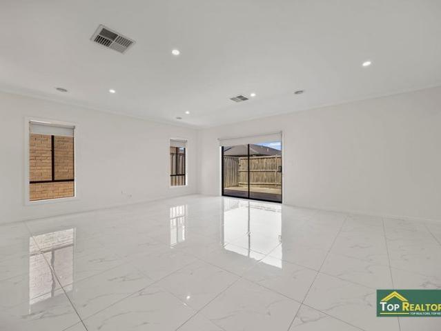 House for rent in Wynbrook, Melbourne