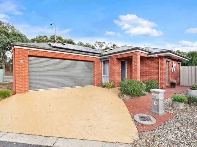 House for rent in West Wodonga, Victoria