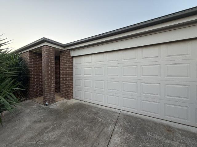 House for rent in Kialla, Victoria