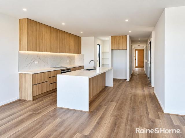House for rent in Platform, Melbourne