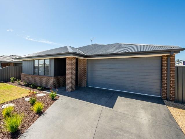 House for sale in Yarrawonga, Victoria