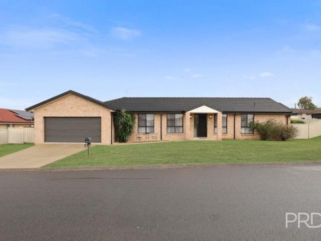House for sale in Oxley Vale, Tamworth