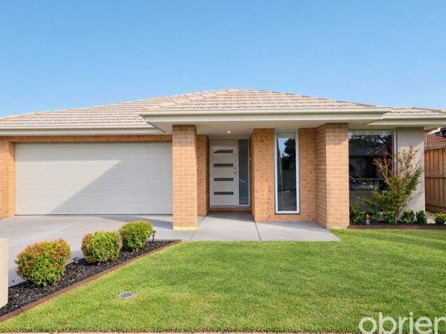 House for sale in Kaduna Park, Melbourne