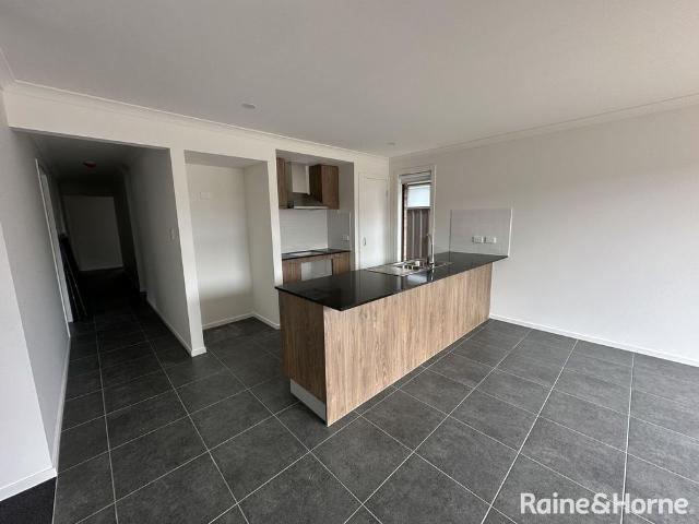 House for rent in City Of Playford, Adelaide