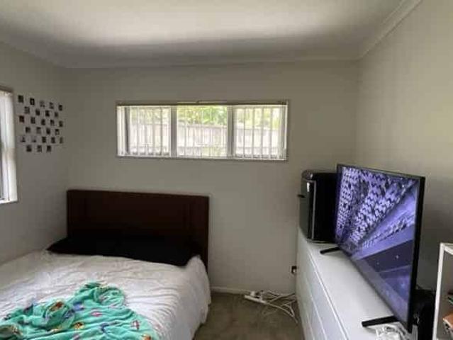 House for rent in Awhitu, Oroua County