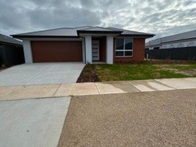 House for rent in Yarrawonga, Victoria