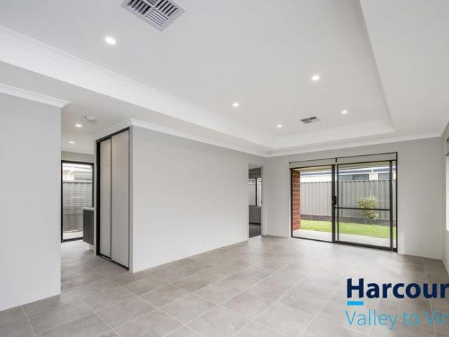 House for rent in Champion Lakes, Western Australia