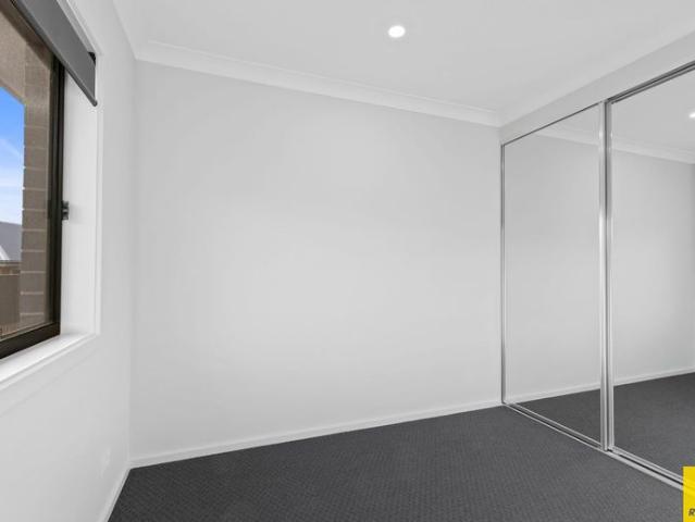 House for rent in Wollongong West, New South Wales