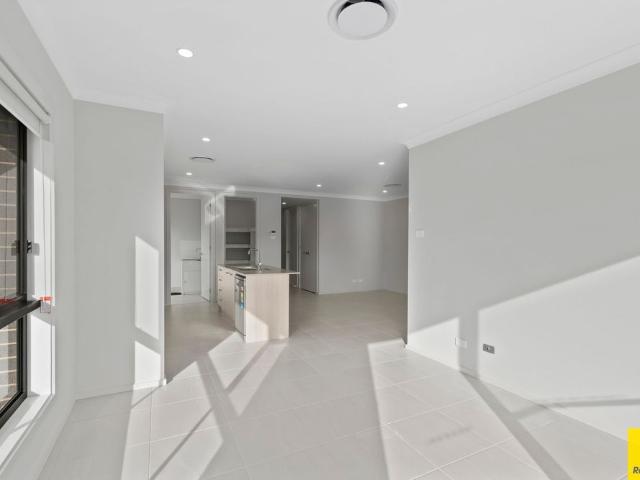 House for rent in Wollongong West, New South Wales