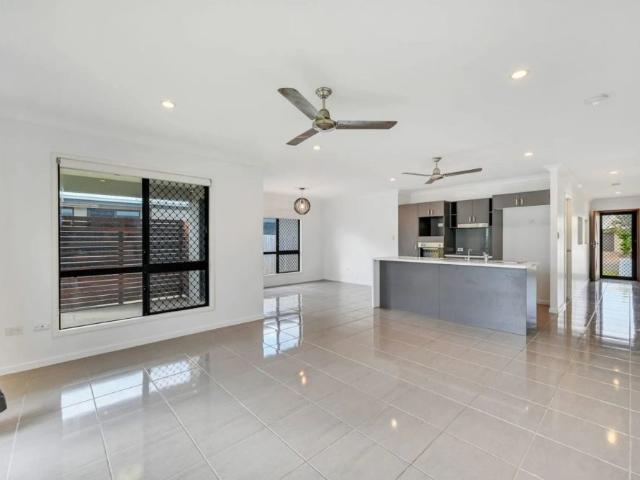 House for rent in Mount Low, Queensland